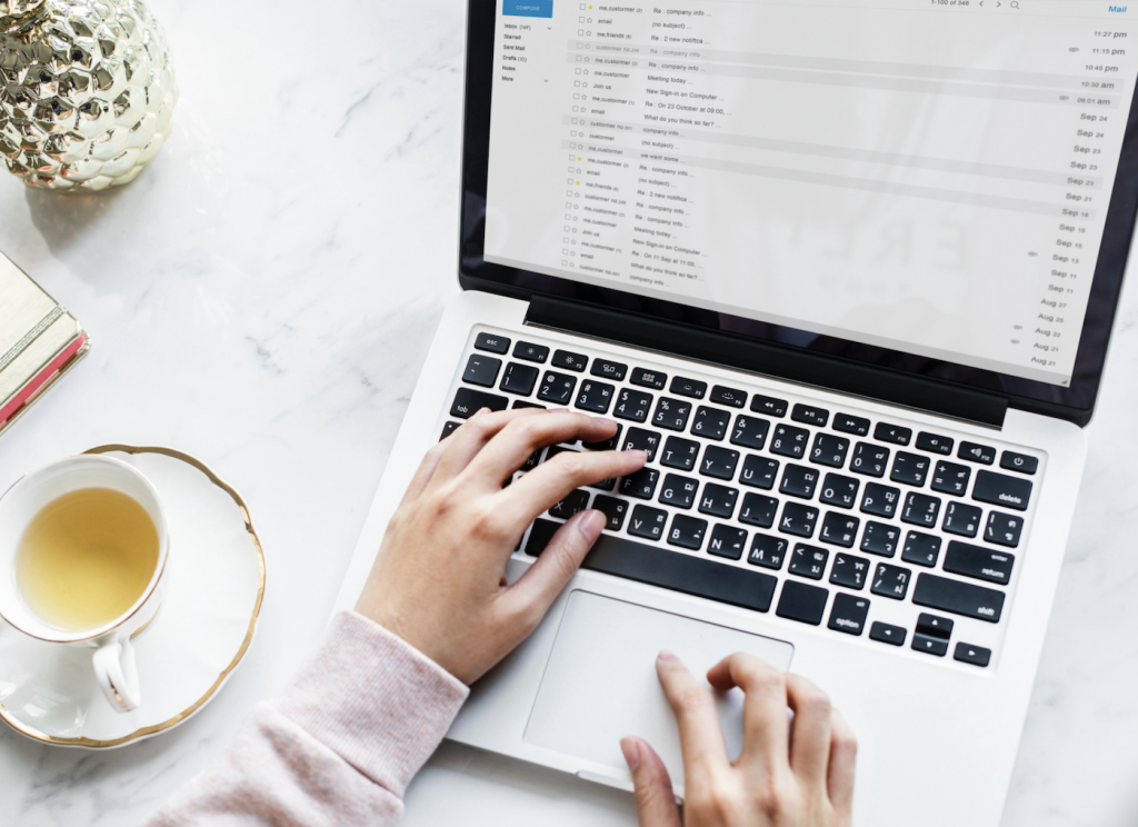 Learn To Convert Your Website Traffic Visitors into Leads and Sales