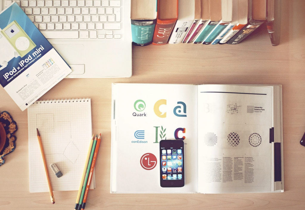 3 Ways to Use Media Monitoring When Building Your PR Strategy