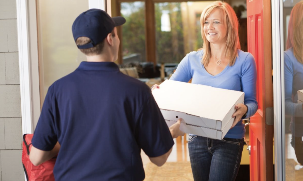 The Complete Guide to Food Delivery Driver Insurance and How it Affects Delivery Drivers