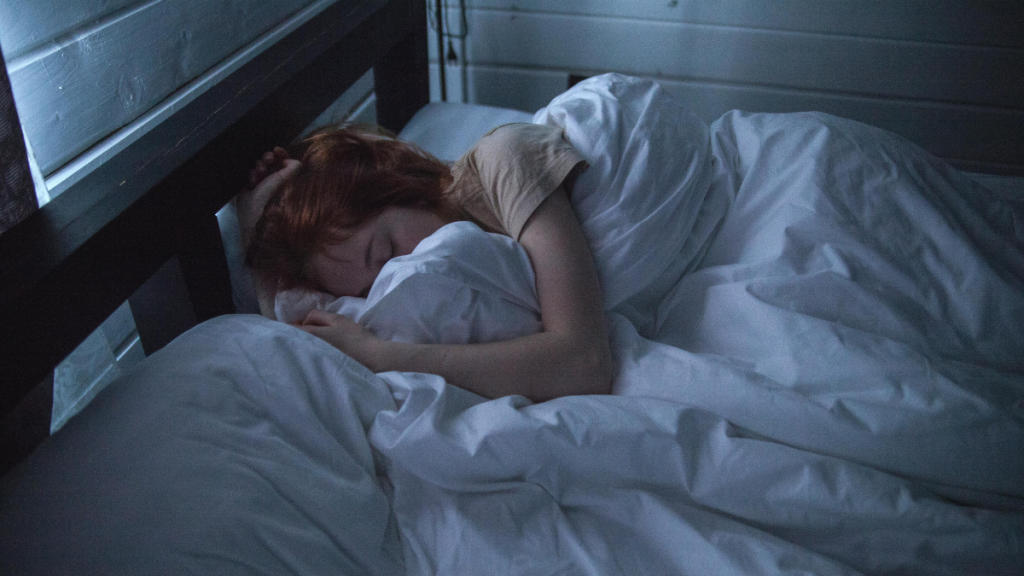 Navigating Sleep Challenges in an Ever-Connected Society