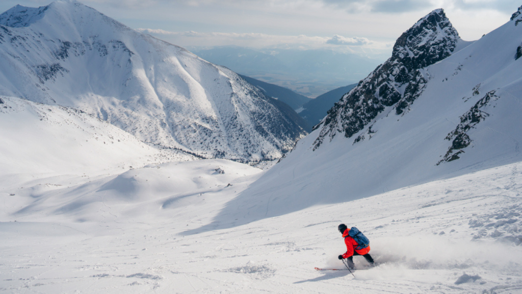 Nashua, NH, Resident and Downhill Skiing Enthusiast Jacob Boisvert