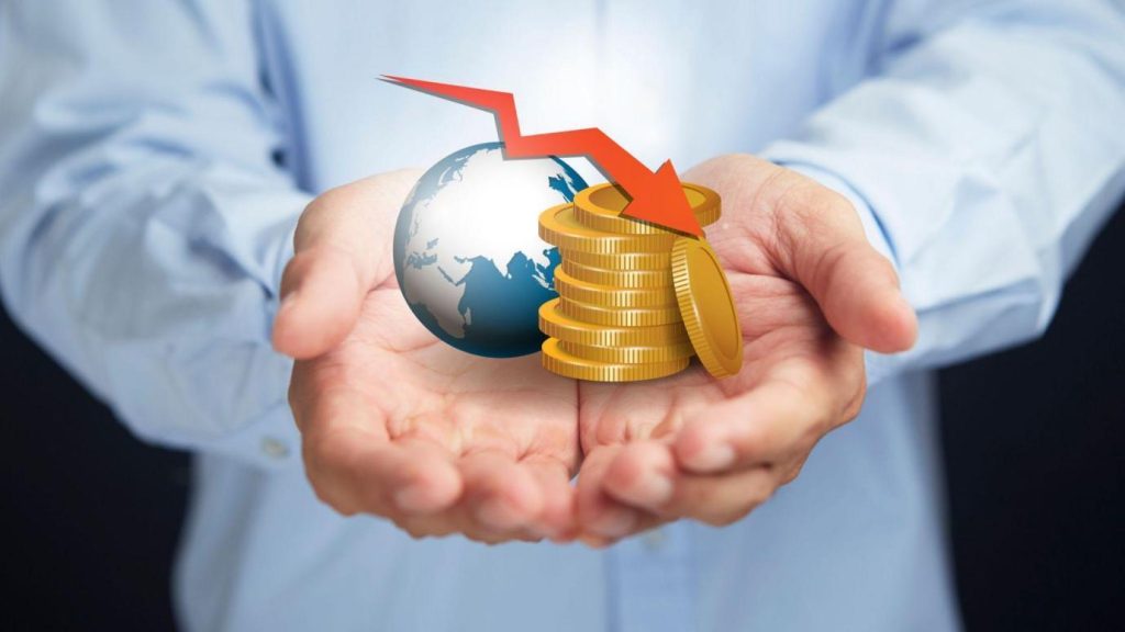 Image 1 of How CRR decisions shape the flow of money in the economy?